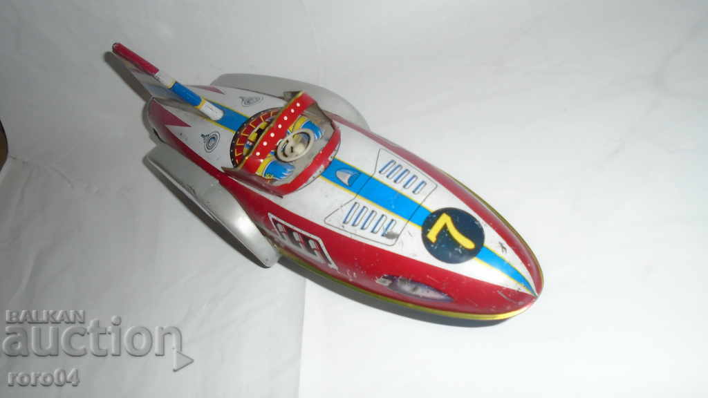 ГОЛЯМА СТАРА МЕХАНИЧНА ЛАМАРИНЕНА ИГРАЧКА - 6 ГОЛЯМА СТАРА МЕХАНИЧНА ЛАМАРИНЕНА ИГРАЧКА - 6