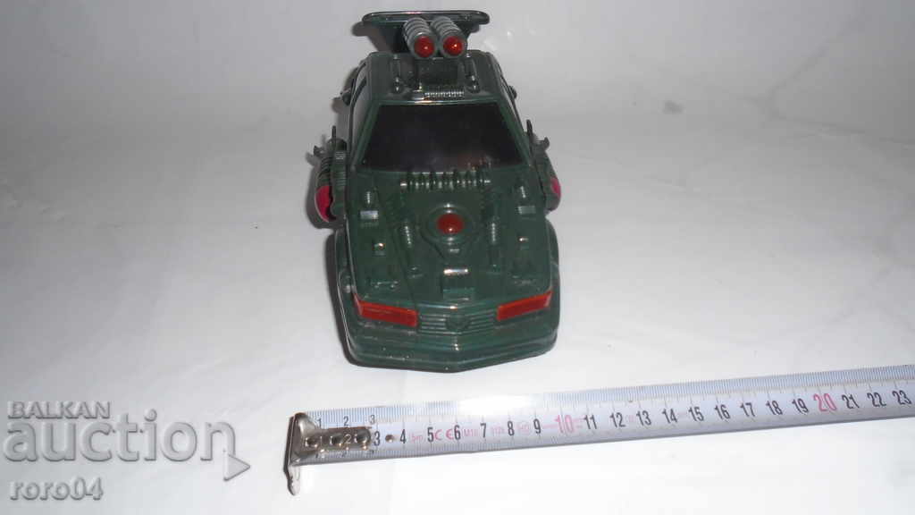 OLD CHILDREN'S MILITARY CAR WITH BATTERIES with price 13.50 BGN | € 6.90 OLD CHILDREN'S MILITARY CAR WITH BATTERIES with price 13.50 BGN | € 6.90