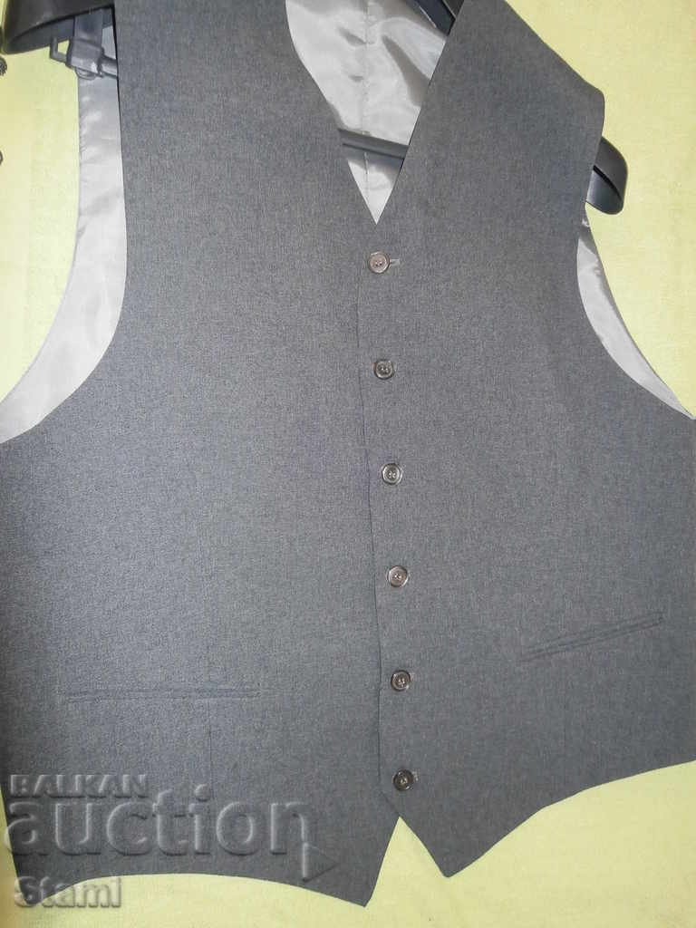Auction New men's vest for a suit Auction New men's vest for a suit