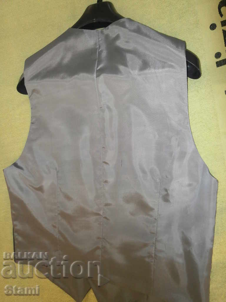 Delivery of New men's vest for a suit Delivery of New men's vest for a suit