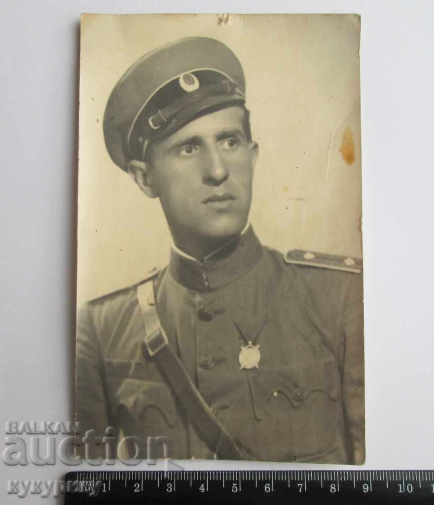 Old photo Royal military officer with the Order of Merit Boris with price 15.00 BGN | € 7.67 Old photo Royal military officer with the Order of Merit Boris with price 15.00 BGN | € 7.67