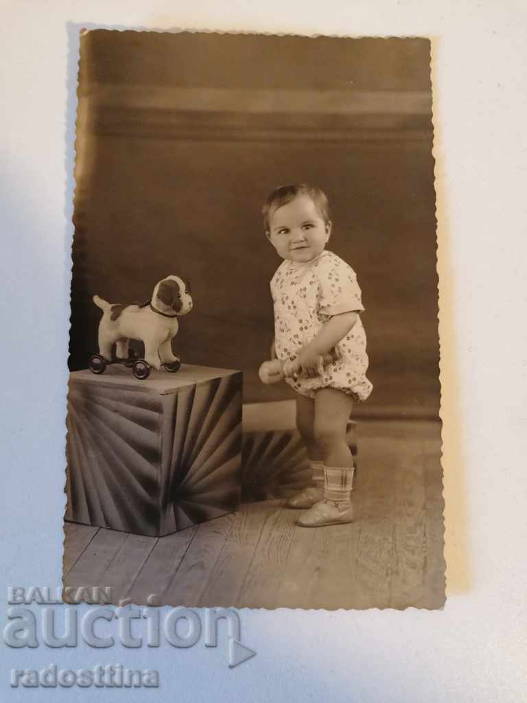 Стара снимка детска играчка 1932 г.