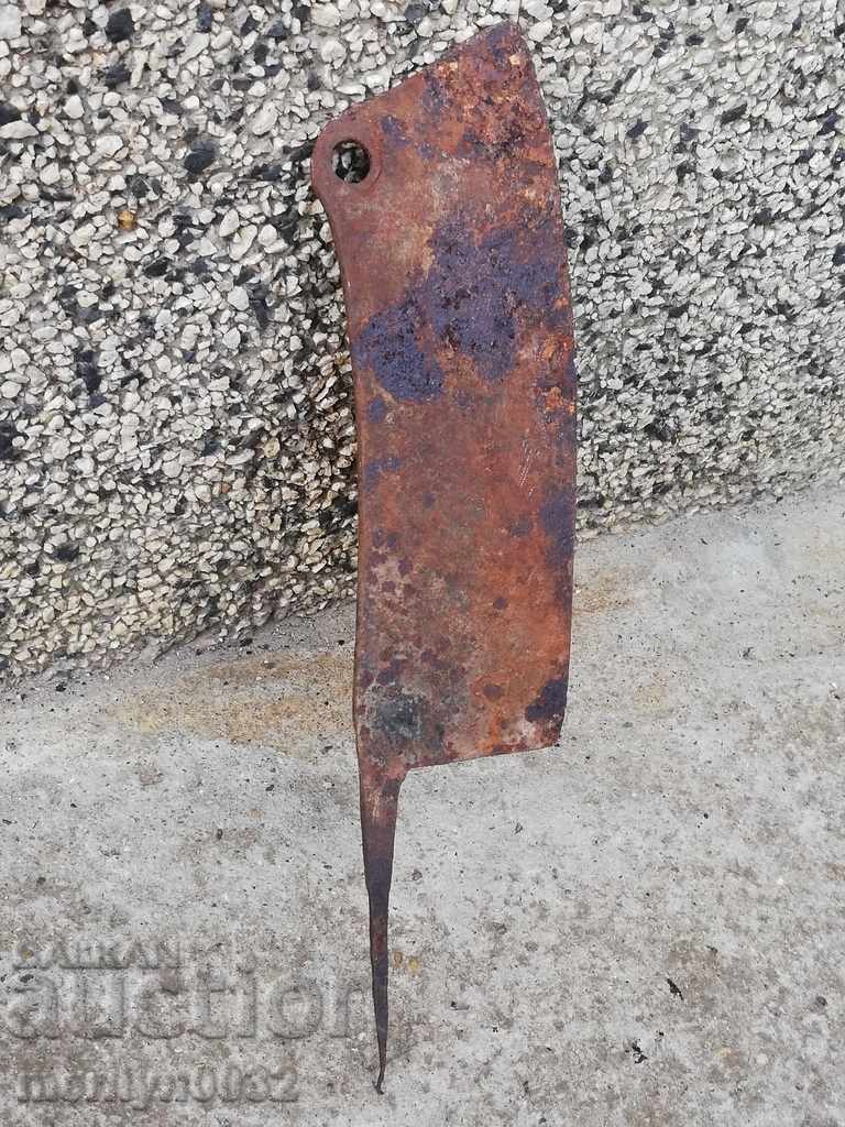 Sutter, top, knife, wrought iron with price 27.00 BGN | € 13.80