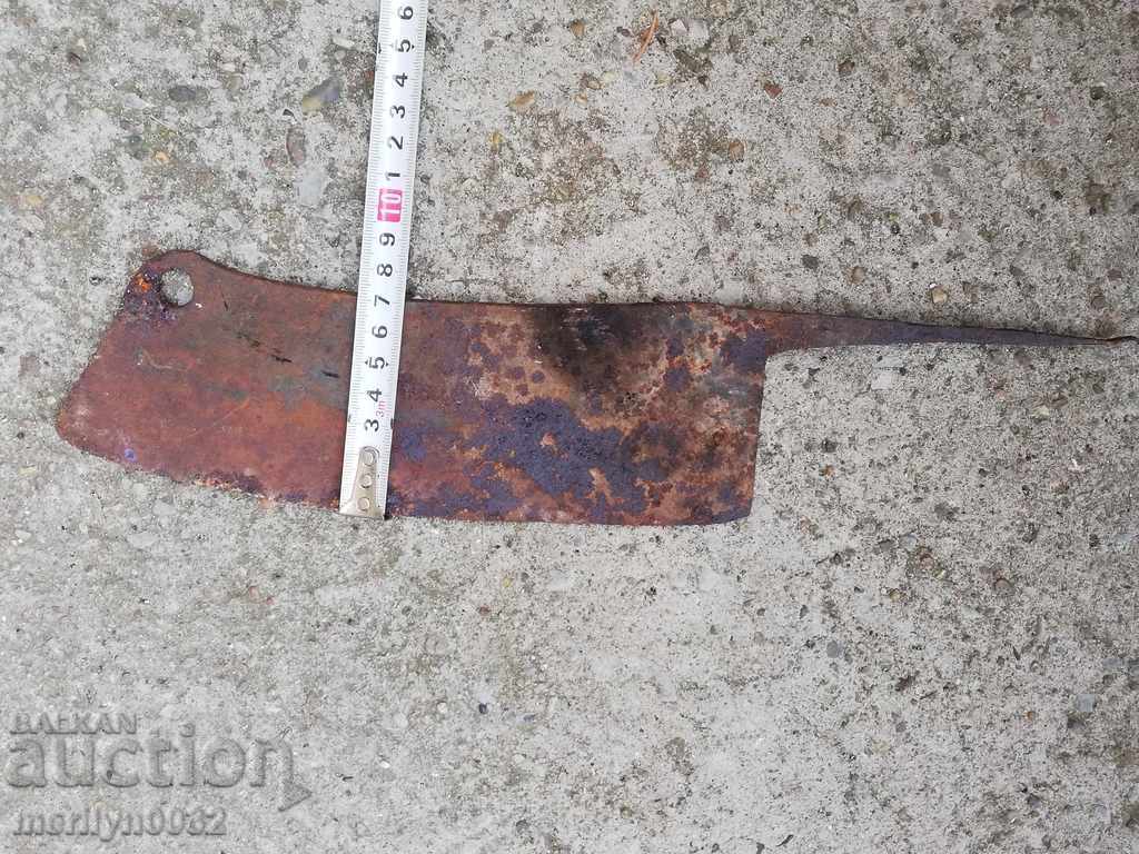 Delivery of Sutter, top, knife, wrought iron