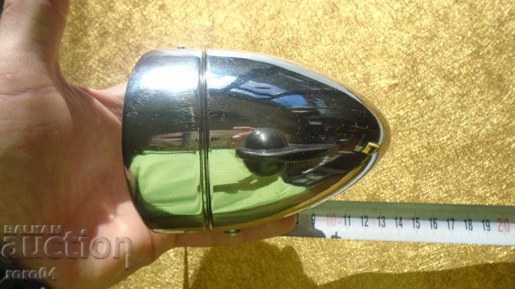 HEADLAMP - WW II - BRILLIANT CONDITION with price 114.30 BGN | € 58.44