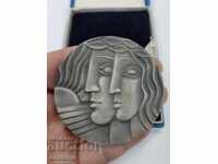 Bulgarian table medal for Olympic Merit