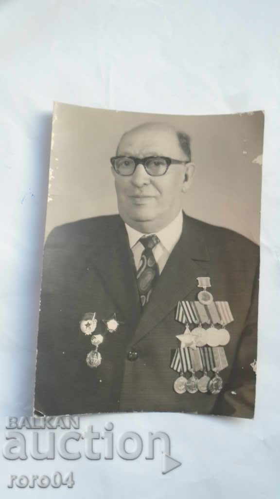 AUTOGRAPH PHOTO AND DEDICATION - 7 AUTOGRAPH PHOTO AND DEDICATION - 7