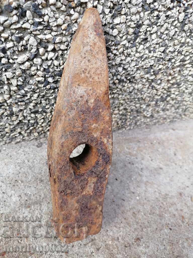 Old hammer hammer, ax, torso, young, torcum, lom with price 39.00 BGN | € 19.94 Old hammer hammer, ax, torso, young, torcum, lom with price 39.00 BGN | € 19.94