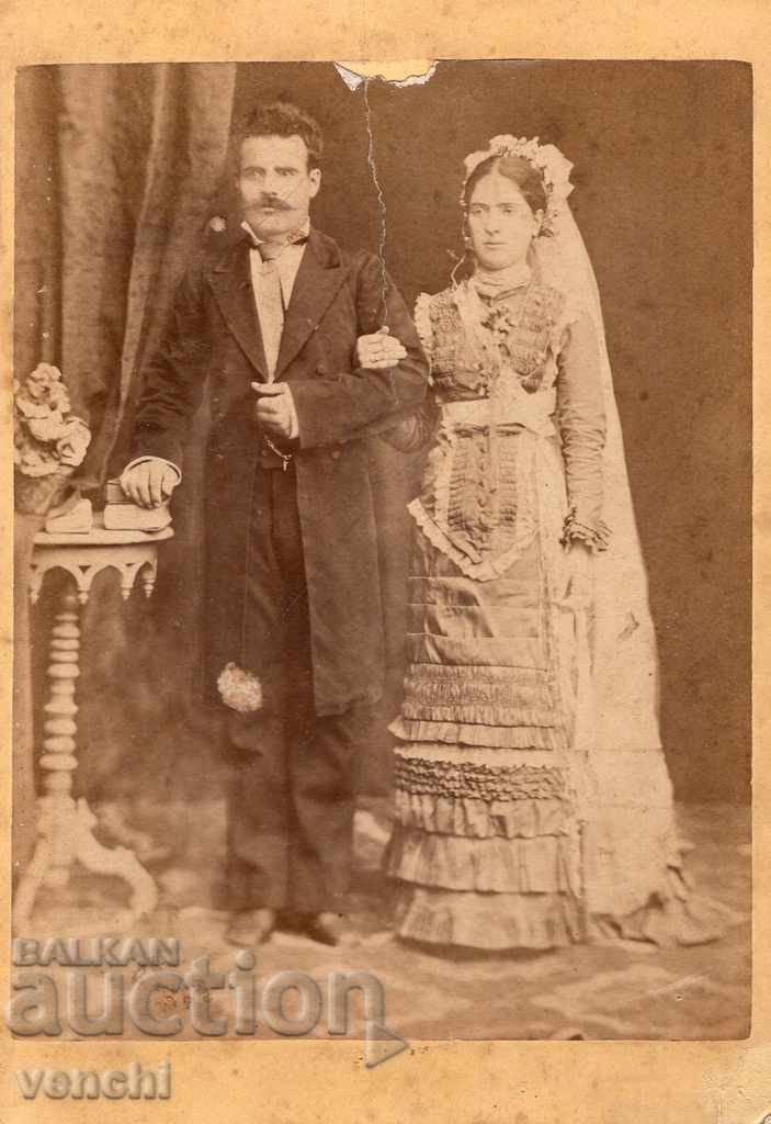 VERY OLD PHOTO - CARDBOARD - 1880