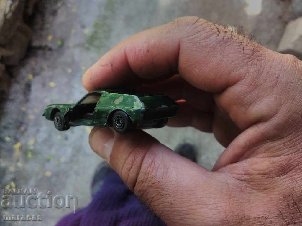 Auction Lot of old toys and parts Auction Lot of old toys and parts