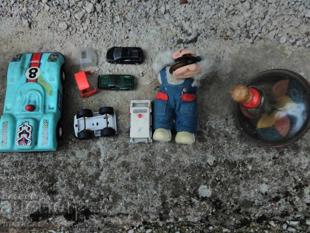 Lot of old toys and parts Lot of old toys and parts