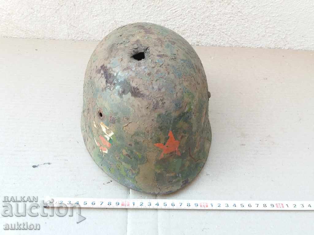 Auction MILITARY HELMET - BA - RED STAR Auction MILITARY HELMET - BA - RED STAR