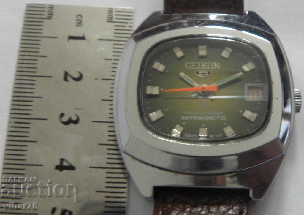 Auction  HANDMADE MEN'S WATCH - GEIKON 5