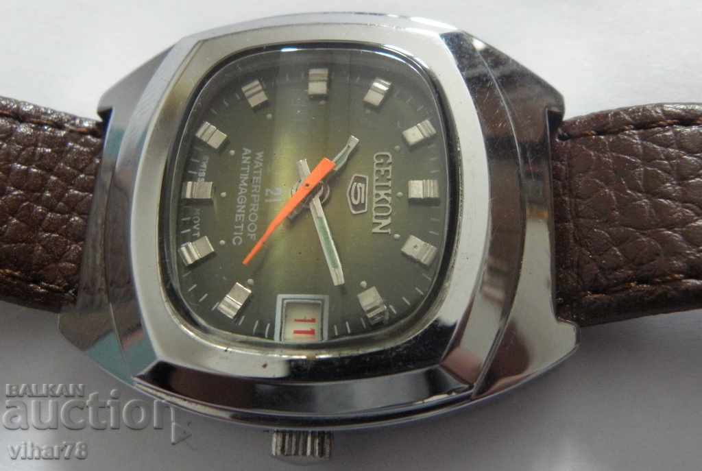 Livrarea Ceas pentru bărbați cu cheie - GEIKON 5 Livrarea Ceas pentru bărbați cu cheie - GEIKON 5