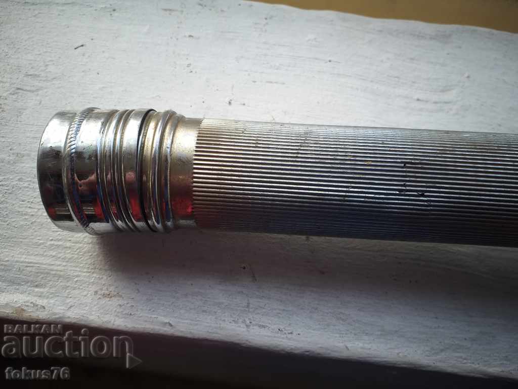 OLD AMERICAN FLASHLIGHT FLASHLIGHT WITH MARKINGS - BZC - 5 OLD AMERICAN FLASHLIGHT FLASHLIGHT WITH MARKINGS - BZC - 5