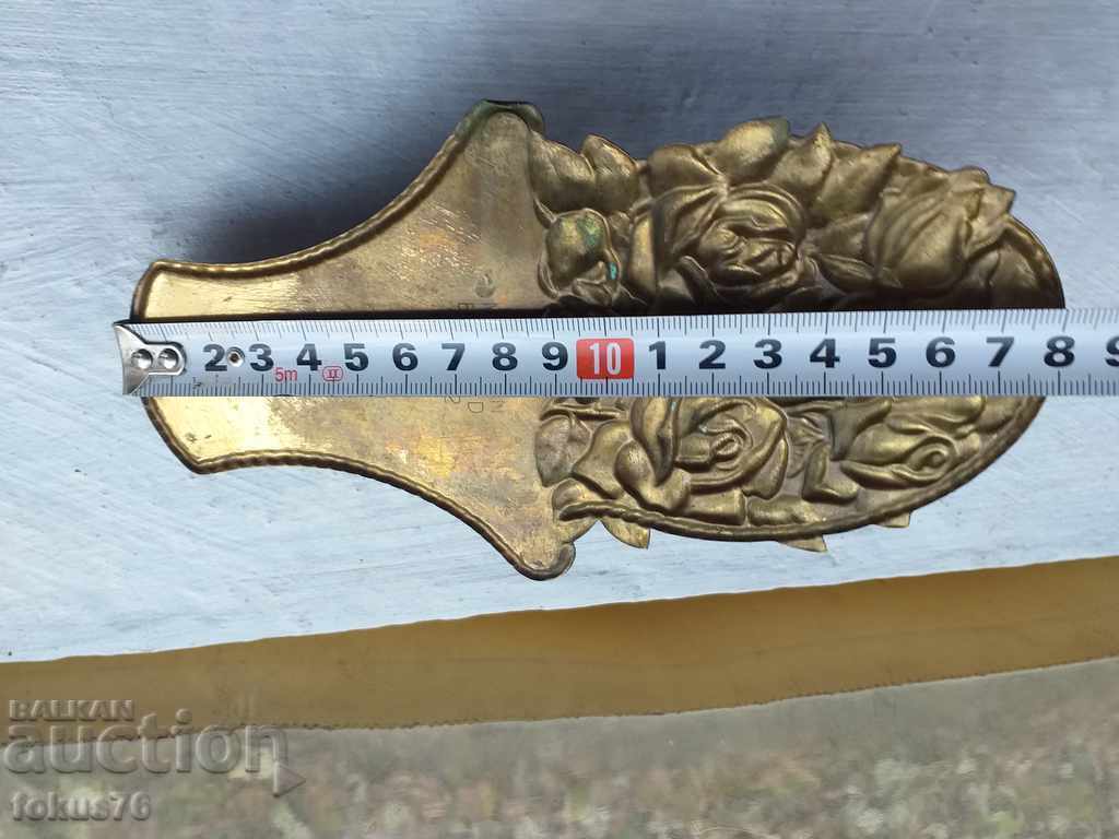 OLD ENGLISH BRASS CANDLEHOLDER FOR WALL WITH MARKINGS - BZC - 7 OLD ENGLISH BRASS CANDLEHOLDER FOR WALL WITH MARKINGS - BZC - 7