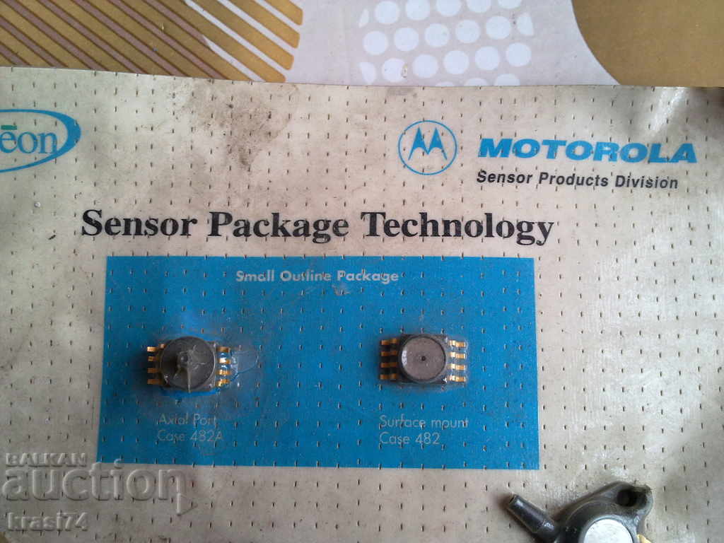 Set de componente electronice Motorola cu preț 50.00 BGN | € 25.56