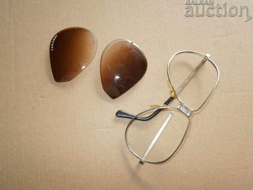 Licitație Ochelari de soare pliabili vintage retro