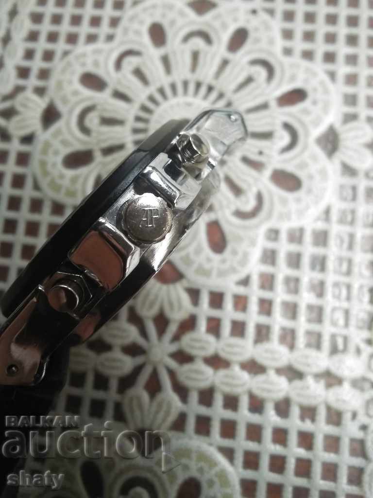 Доставка на Часовник реплика. Доставка на Часовник реплика.