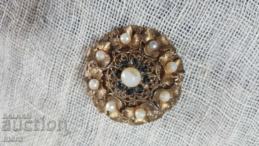 Antique gilded brooch with pearls