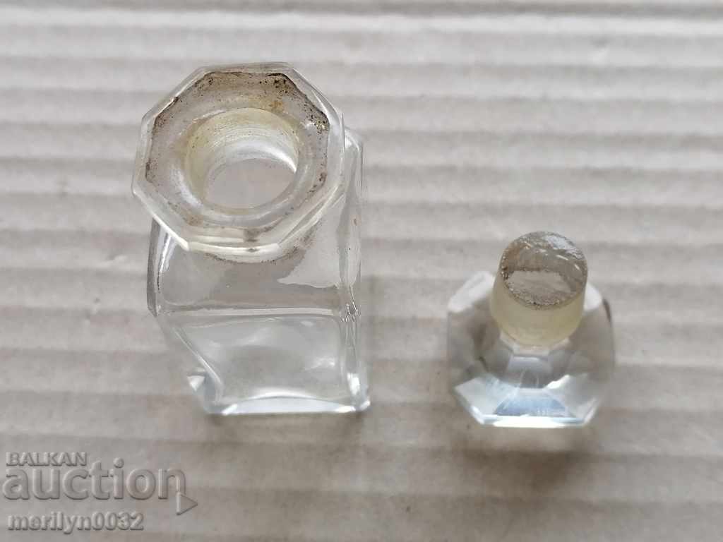 Old medical bottle, bottle vial - 5 Old medical bottle, bottle vial - 5
