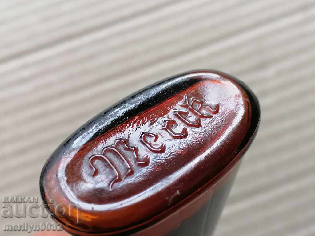 Delivery of Old medical bottle pipette dropper bottle Delivery of Old medical bottle pipette dropper bottle