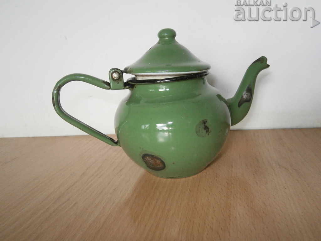 vintage mini vintage retro enamel teapot with price 21.00 BGN | € 10.74 vintage mini vintage retro enamel teapot with price 21.00 BGN | € 10.74