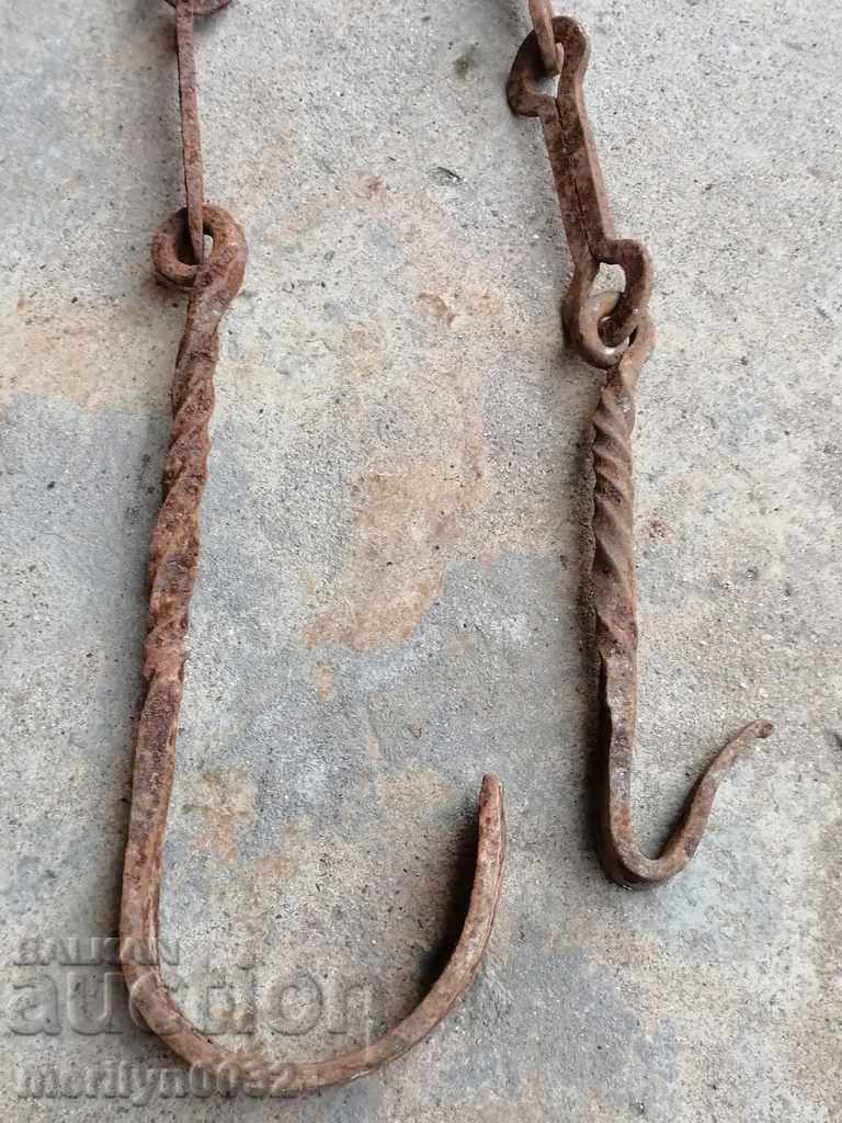 Auction Old wrought iron chain with hook, hearth chain hook chain Auction Old wrought iron chain with hook, hearth chain hook chain