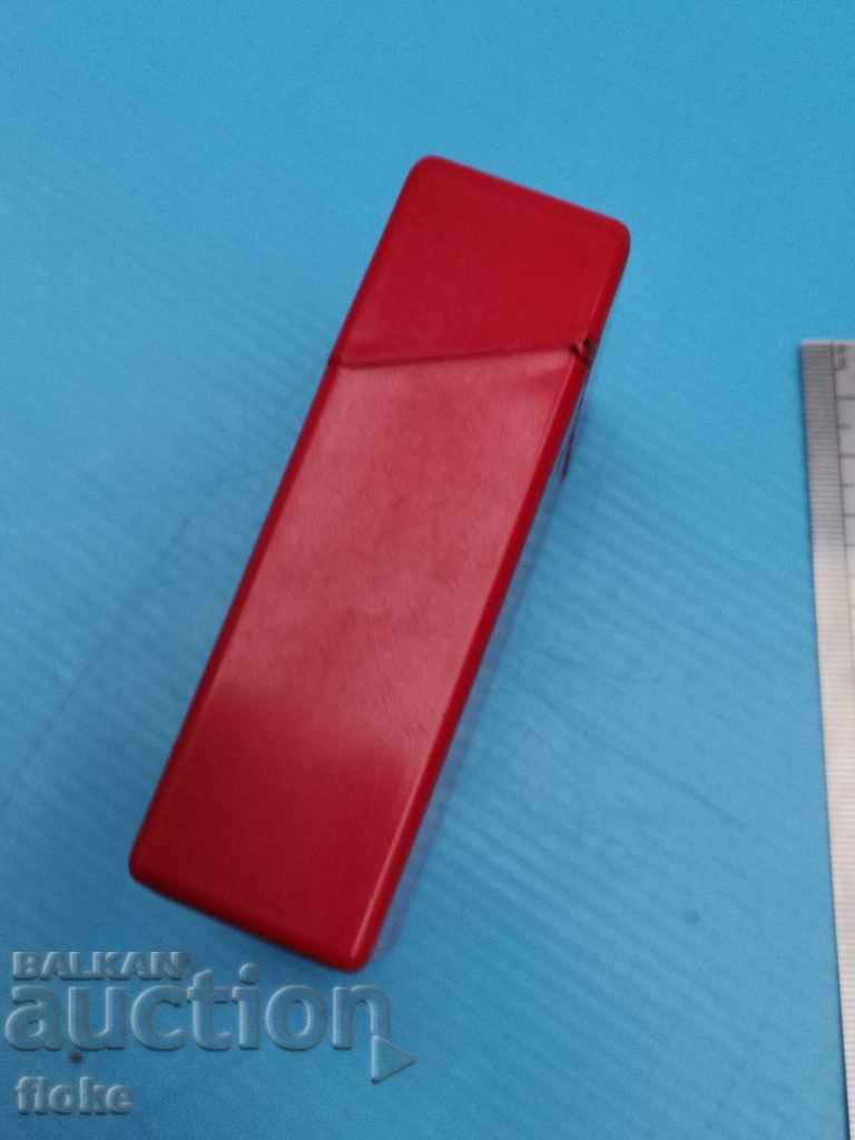 Auction Protective box for cigarettes Auction Protective box for cigarettes