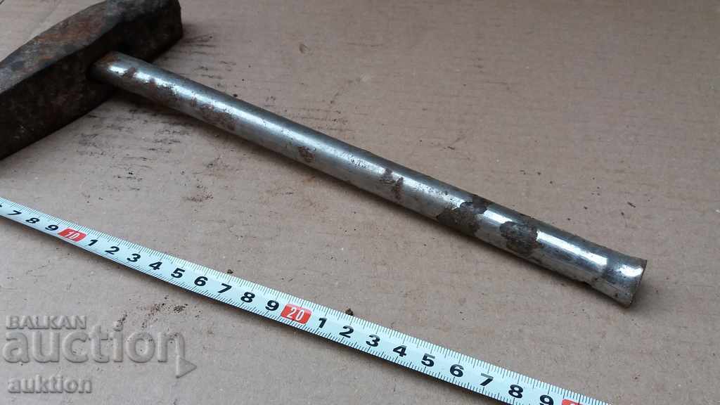 Auction MASSIVE SOC. STEELED HAMMER Auction MASSIVE SOC. STEELED HAMMER