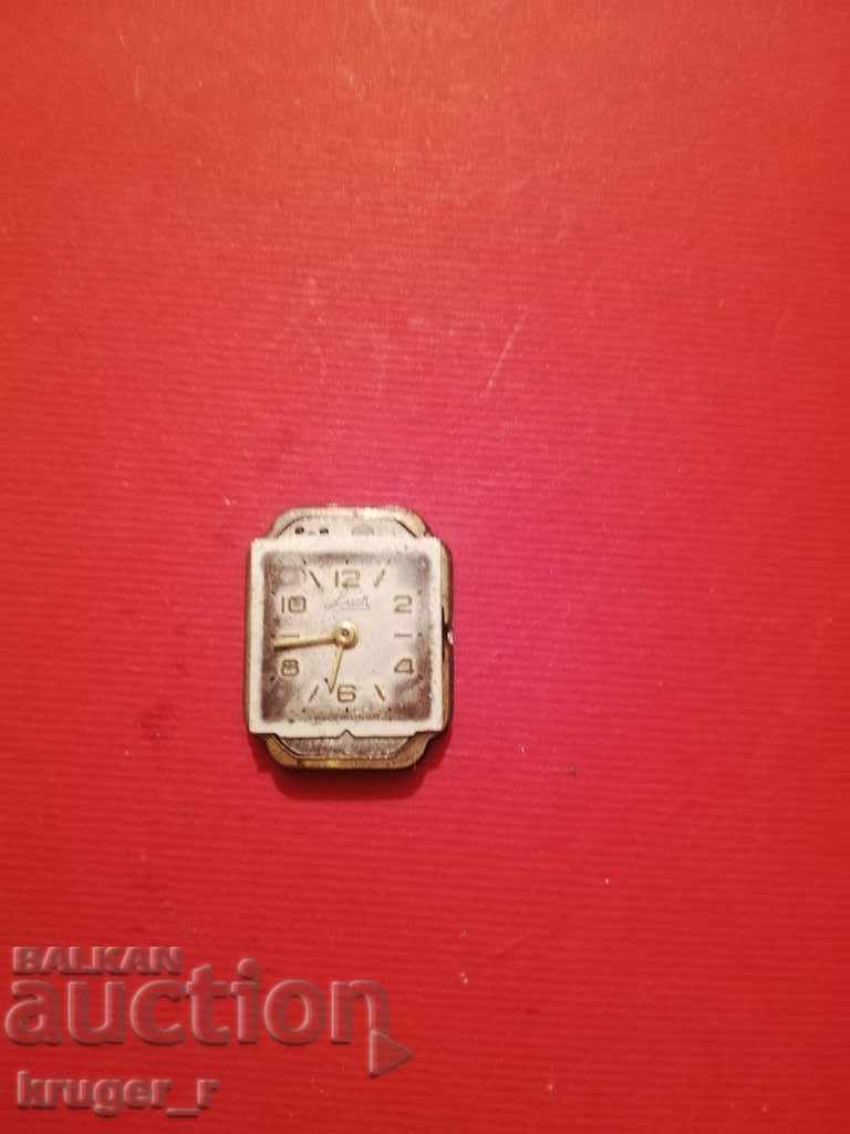 Lady's watch machine LUCH. with price 2.00 BGN | € 1.02