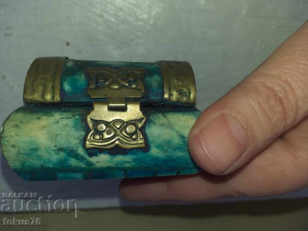 CUTIE OASE ȘI ALAMON - 5 CUTIE OASE ȘI ALAMON - 5