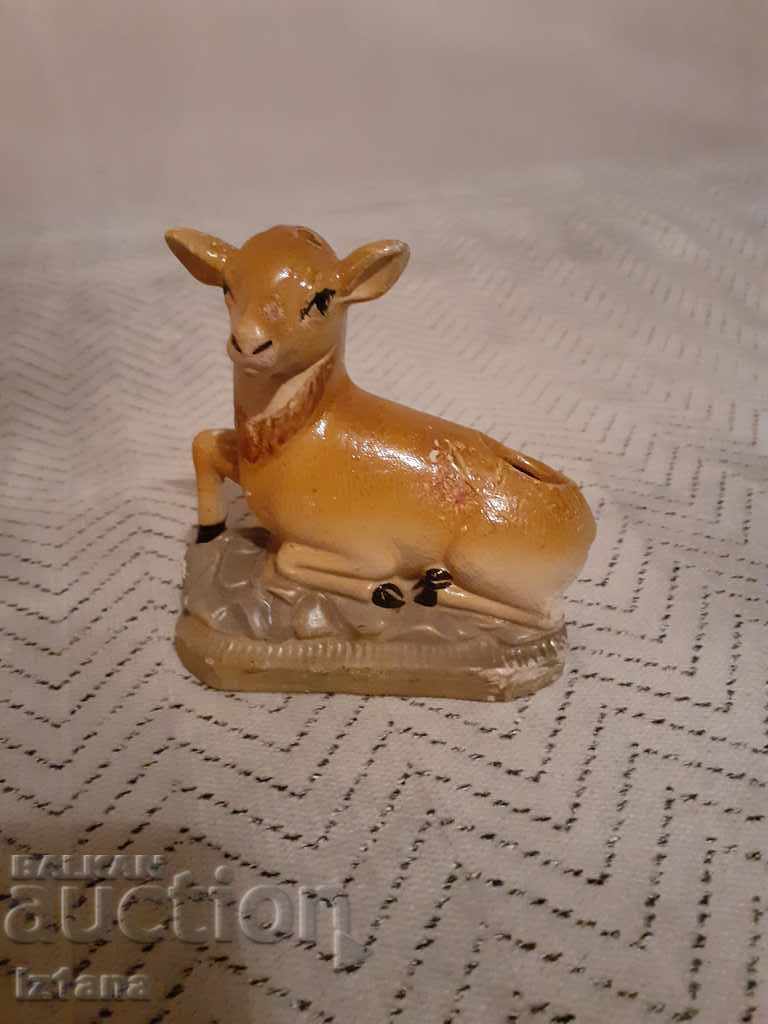 Figurină veche din porțelan, căprioară