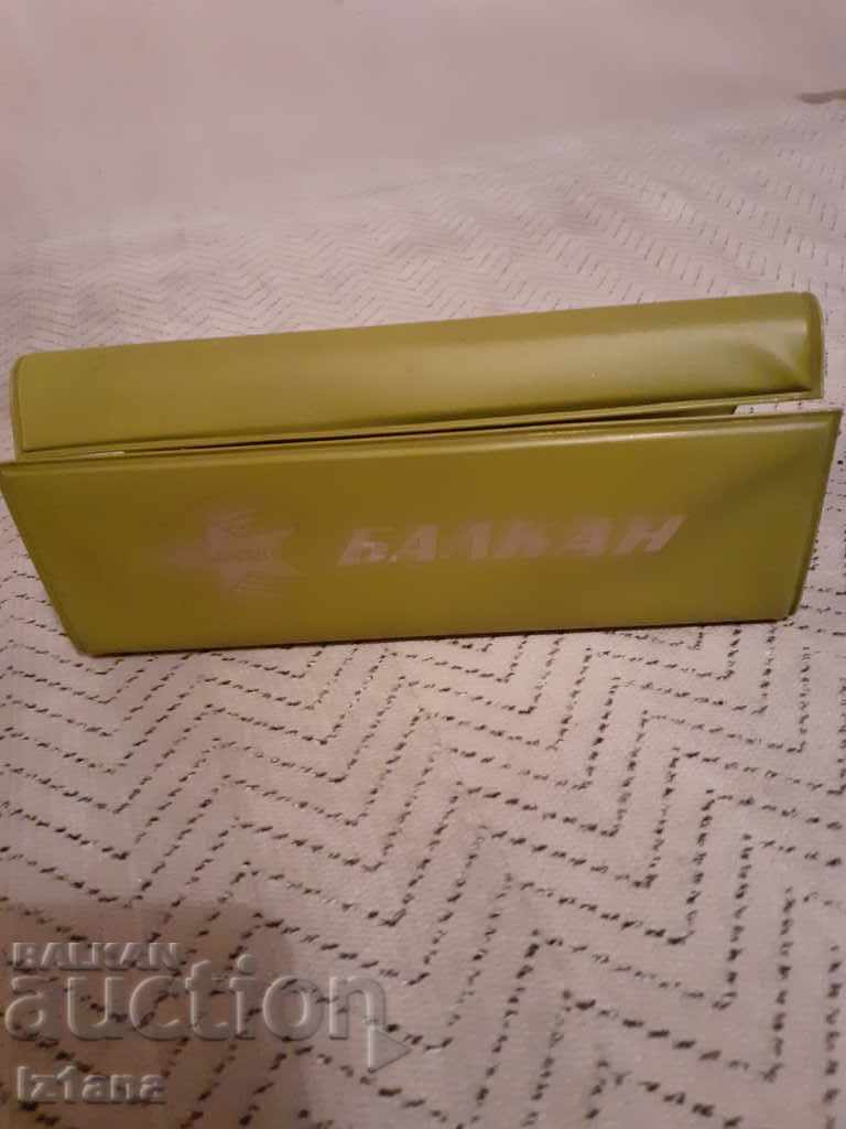 Livrarea Suvenir vechi BGA Balkan Livrarea Suvenir vechi BGA Balkan