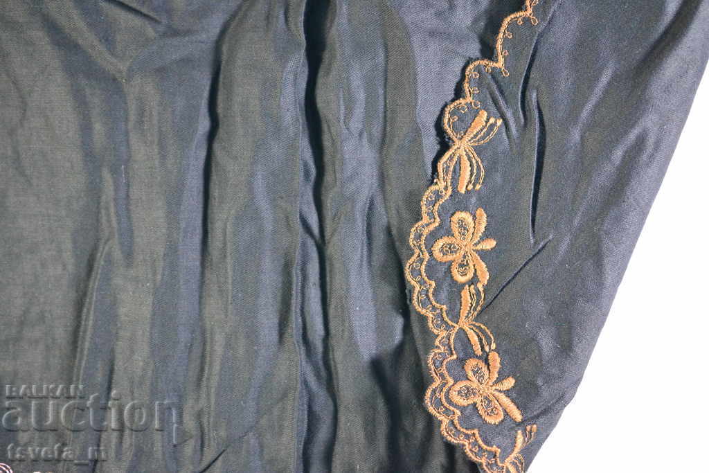 Auction COTTON APRON FOR FOLK COSTUME WITH EMBROIDERY Auction COTTON APRON FOR FOLK COSTUME WITH EMBROIDERY