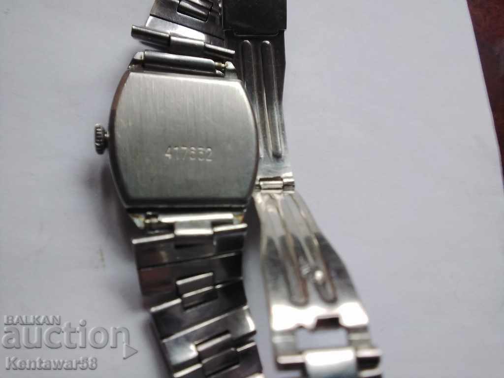 Auction  Watch "Luch", working with a metal chain.