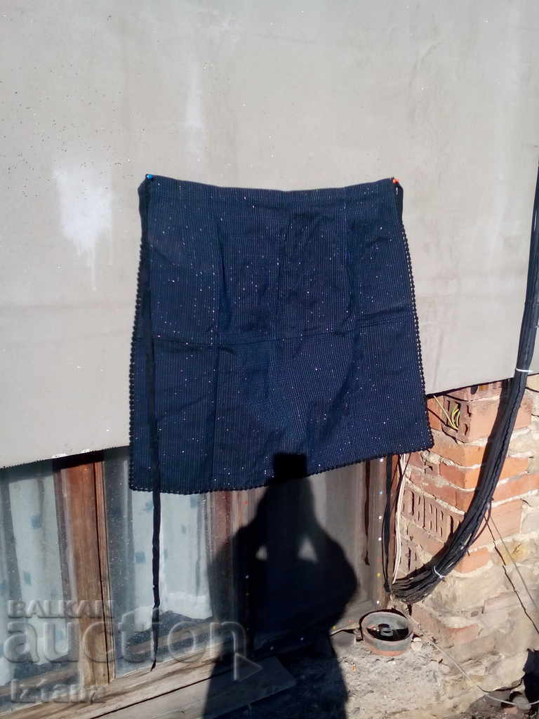 Antique apron with price 28.00 BGN | € 14.32