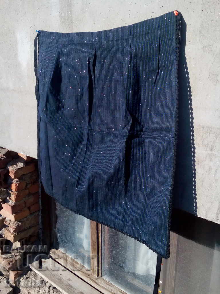 Auction  Antique apron