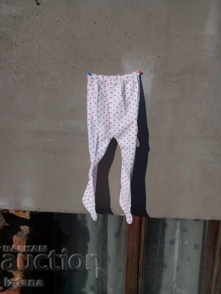 Pantalonasi de bebeluș vechi