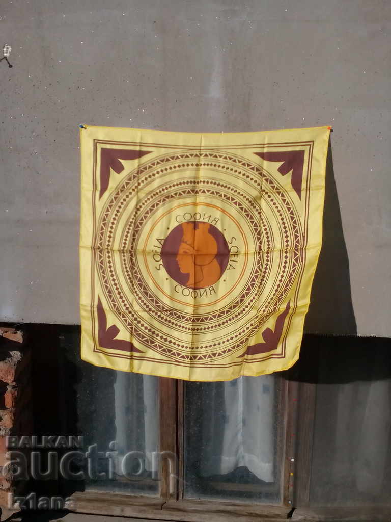 Old tablecloth Sofia Old tablecloth Sofia