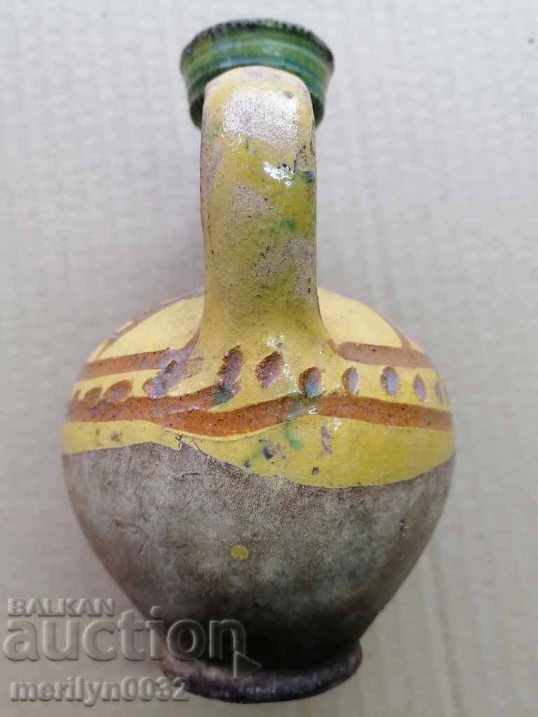 Auction  Old Bulgarian krondir, vinegar jar, pitcher, ceramics