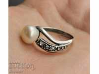 Inel de argint cu perle albe de înaltă calitate