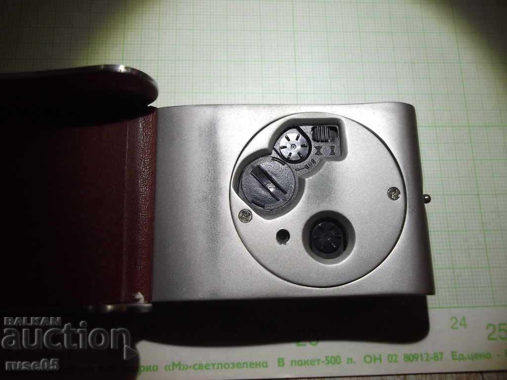 Πτυσσόμενο ξυπνητήρι χαλαζία - 6 Πτυσσόμενο ξυπνητήρι χαλαζία - 6