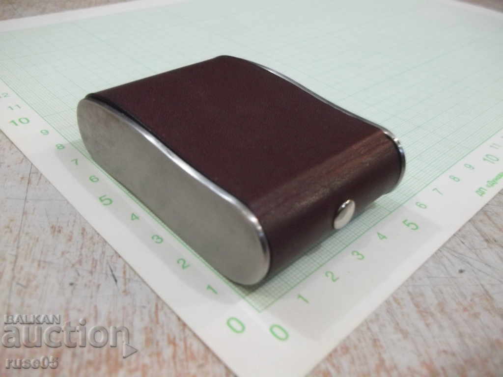 Πτυσσόμενο ξυπνητήρι χαλαζία - 7 Πτυσσόμενο ξυπνητήρι χαλαζία - 7