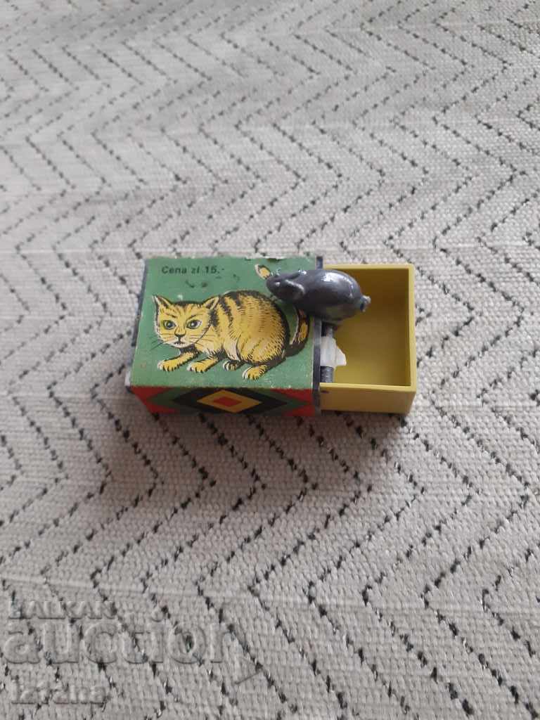 Delivery of An old toy