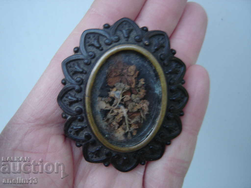 ΕΝΔΙΑΦΕΡΟΝ ΠΑΛΙΑ ΚΑΡΦΙΛΑ