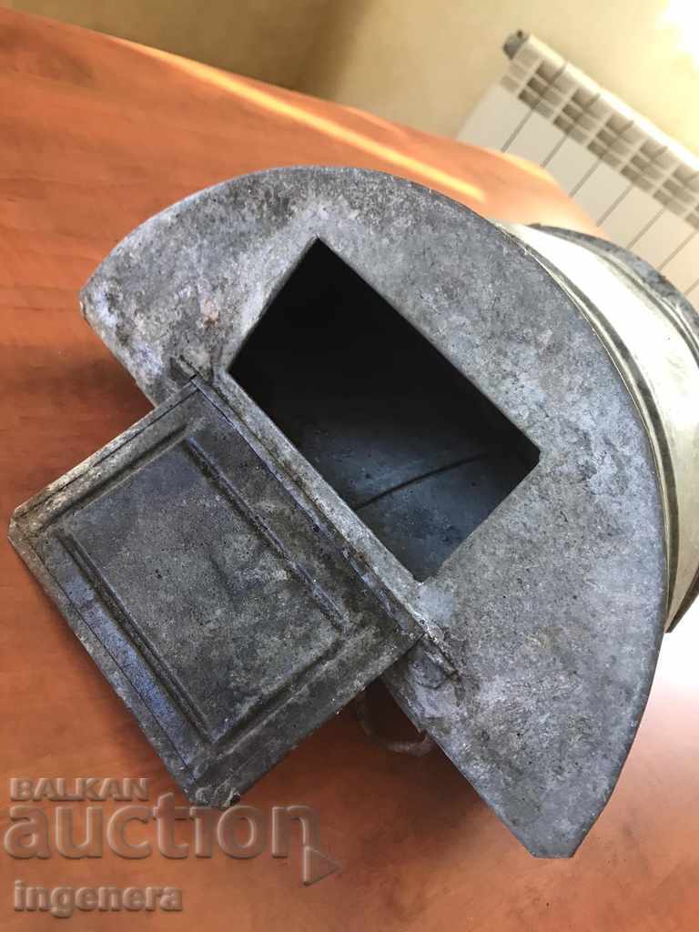 CHIUVETĂ ȚĂRĂNEASCĂ DIN TABLĂ DE OȚEL ZINCAT cu preț € 8.90 | 17.41 BGN CHIUVETĂ ȚĂRĂNEASCĂ DIN TABLĂ DE OȚEL ZINCAT cu preț € 8.90 | 17.41 BGN