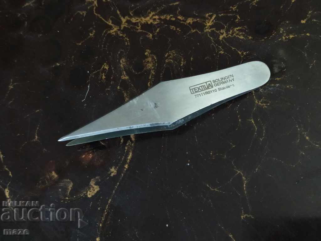 UNIQUE Tweezers with price 24.00 BGN | € 12.27 UNIQUE Tweezers with price 24.00 BGN | € 12.27