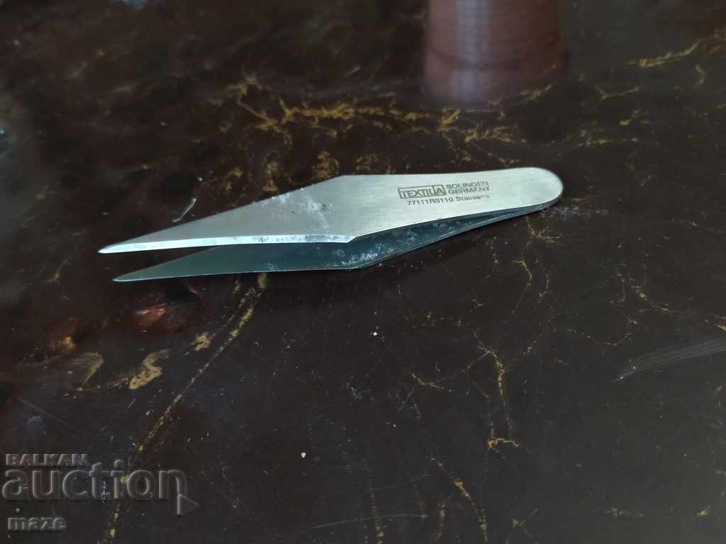 Auction UNIQUE Tweezers Auction UNIQUE Tweezers