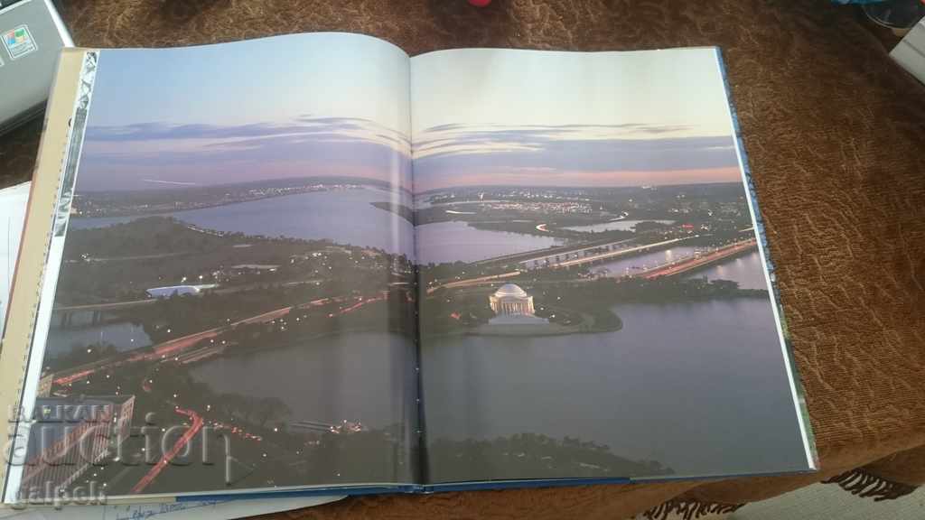 Auction BOOK OF CONNOISSEURS - USA WASHINGTON DC Auction BOOK OF CONNOISSEURS - USA WASHINGTON DC